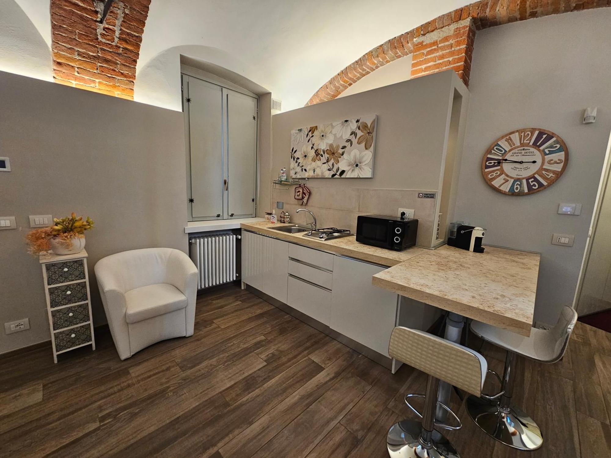 Bilocale In Centro Storico! Apartment อัลบา ภายนอก รูปภาพ