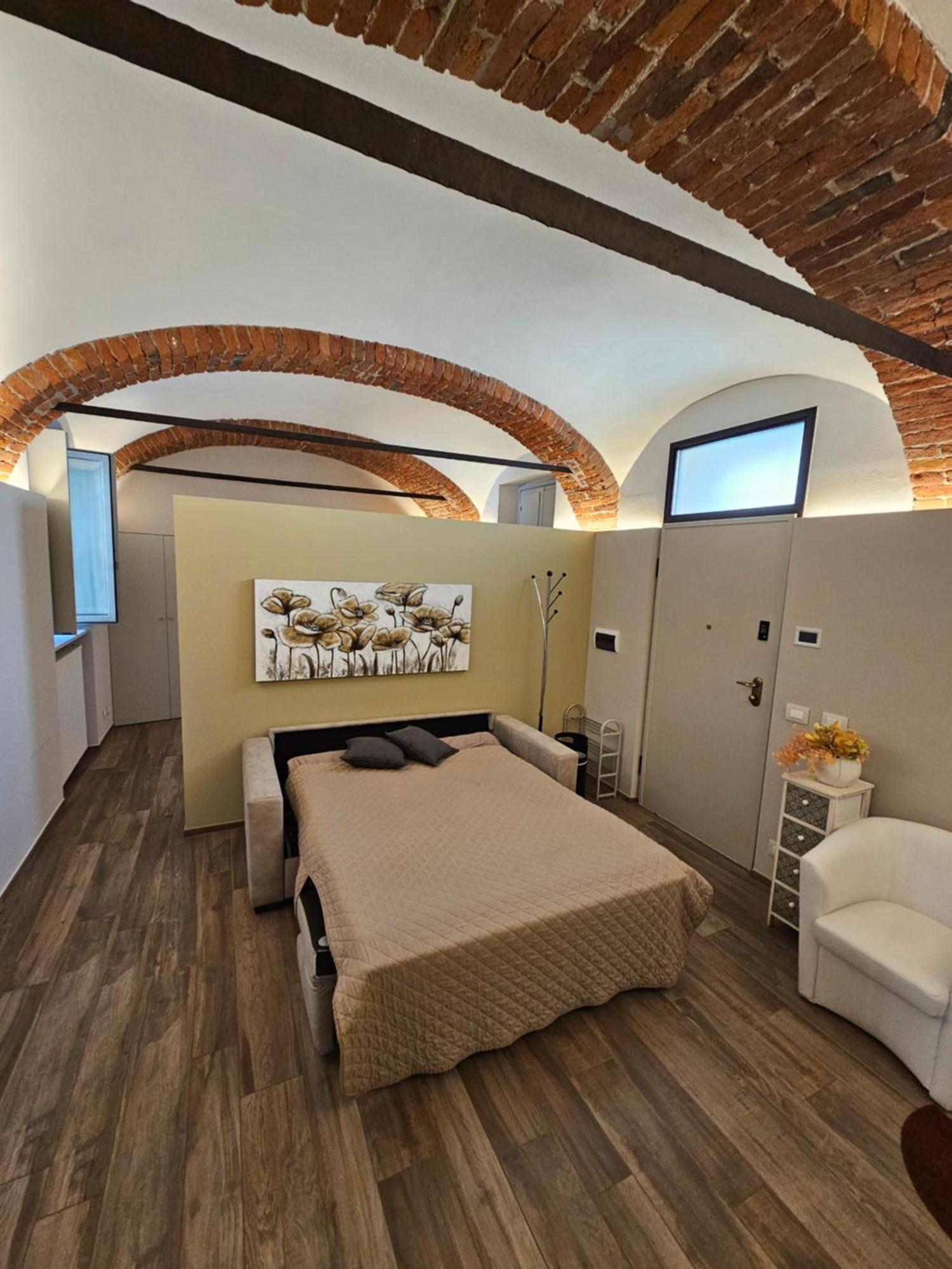 Bilocale In Centro Storico! Apartment อัลบา ภายนอก รูปภาพ
