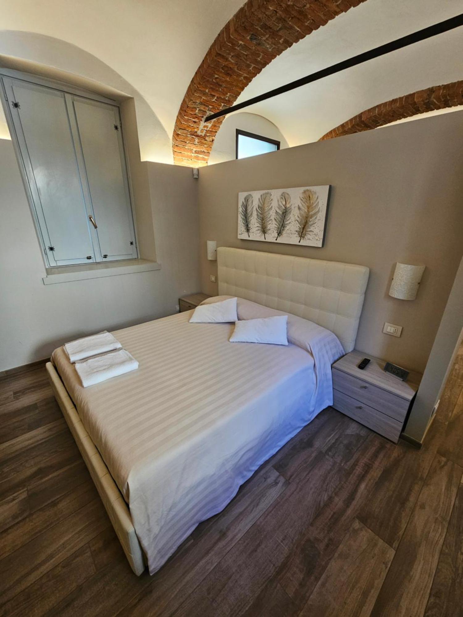 Bilocale In Centro Storico! Apartment อัลบา ภายนอก รูปภาพ